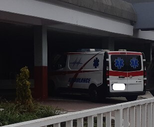 ambulance-opel-vivaro-01