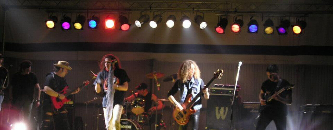 mk-fjaka-header-2004